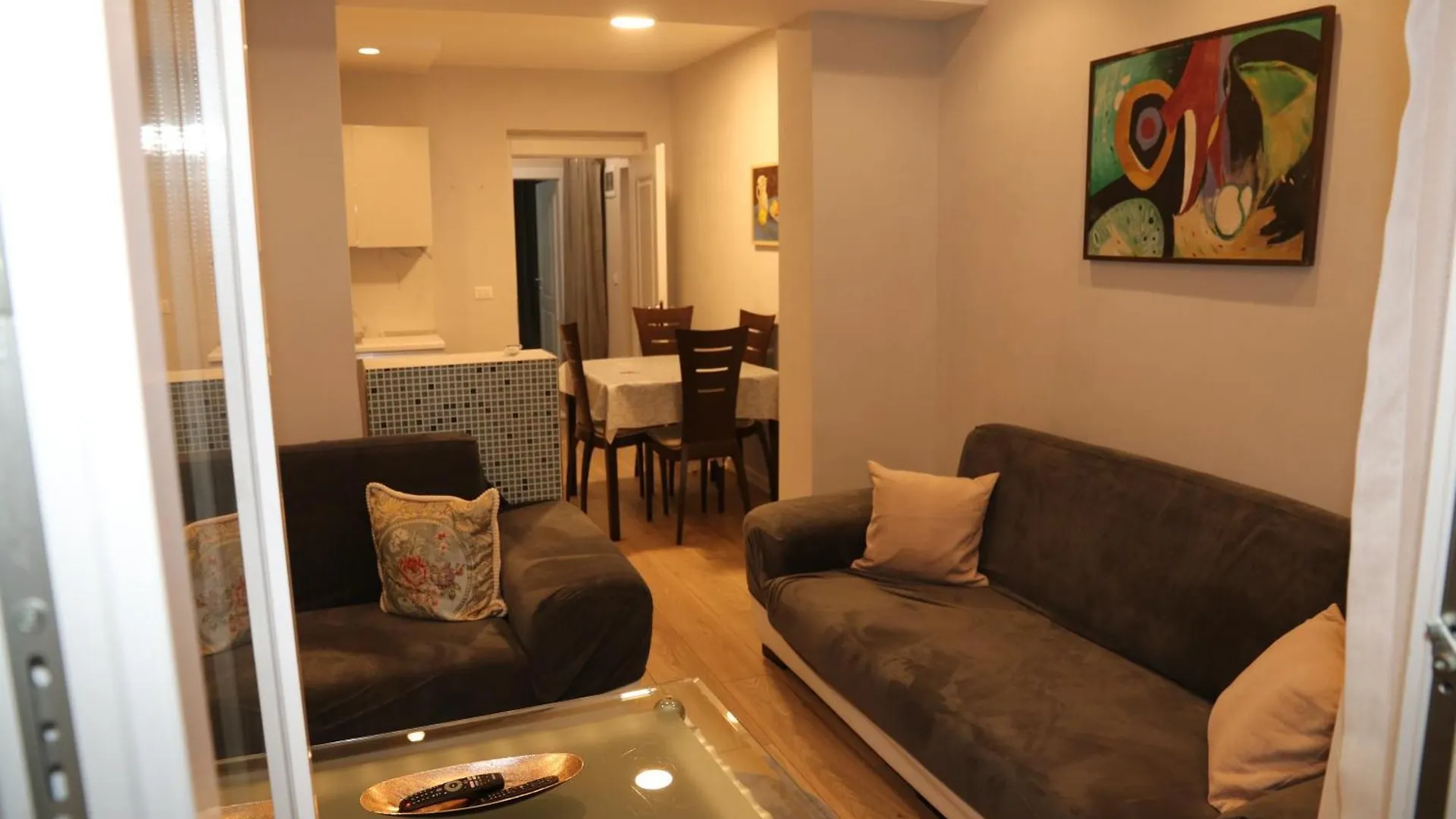 Gray House Apartment Tirana